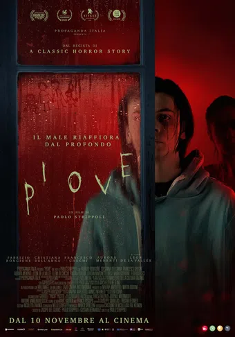 piove 2022 poster